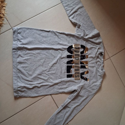 Miss Ebita blouse used gray with print for 10 years old