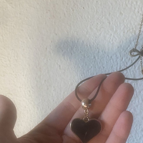 Heart necklace black, new