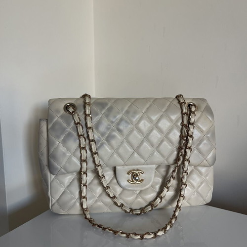 Chanel double flap leather shoulder bag, off white