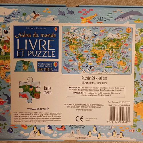 Puzzle and book in French like new, 300 pieces, 30 pages