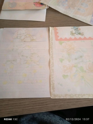 Correspondences used, each with 1 envelope and 1 sheet