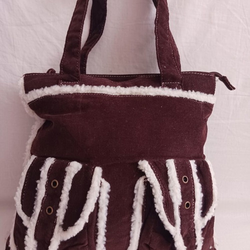 Denim bag like new with fluffy trim, brown