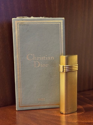 Christian Dior Gold-Tone lighter like new, gold-tone with box
