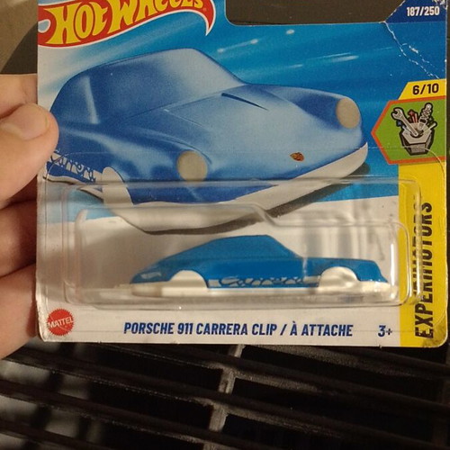 Porsche 911 Carrera clip like new Hot Wheels