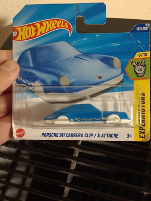 Porsche 911 Carrera clip like new Hot Wheels