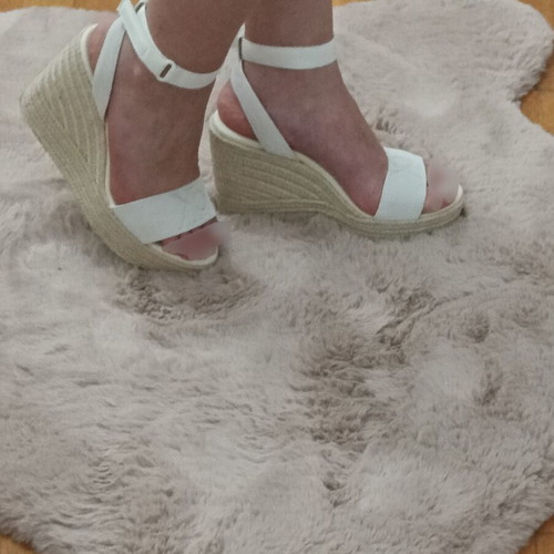 Calvin Klein white wedge sandals like new, size 38