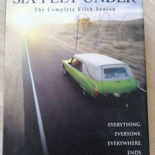 Six Feet Under DVD used, complete fifth season with subtitles
