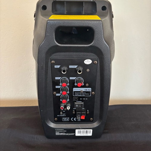 Akai speaker used with charging cable