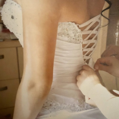 Wedding dress with Swarovski stones like new, size S, white
