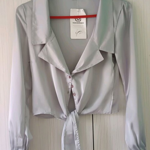 Women's blouse new with buttons and ties gray XS