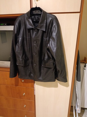 Jacket black, like new, size L and XL
