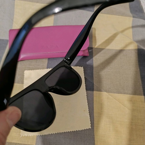 Sunglasses woman black Zara like new