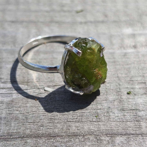 Silver ring with natural peridot new, size US 9.5