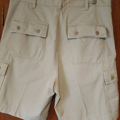Men's fabric bermuda shorts new with cargo pockets, gray and beige