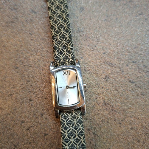 TCM quartz women's watch used, strap needs replacement