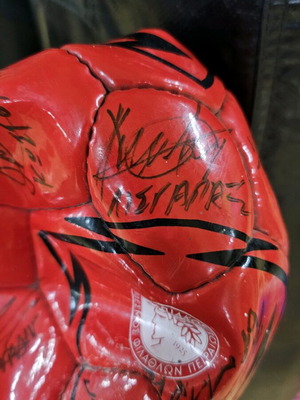 Olympiacos collectible ball with signatures 2005-2008 new
