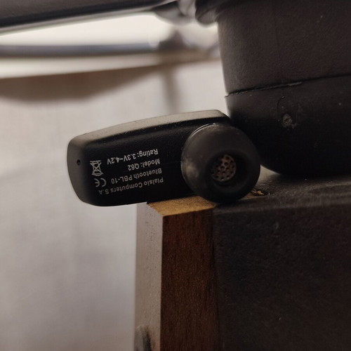 Turbo-X Bluetooth single headset like new for calls