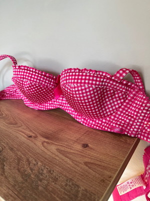La Senza bra new, unworn pink