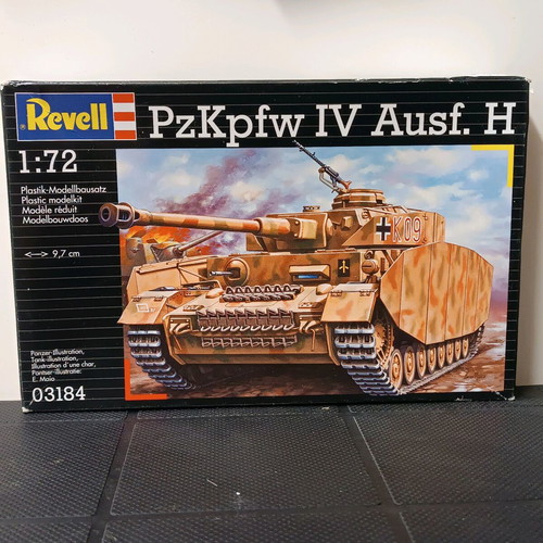 Pzkpfw IV Ausf. H 1:72 tank model kit new by Revell