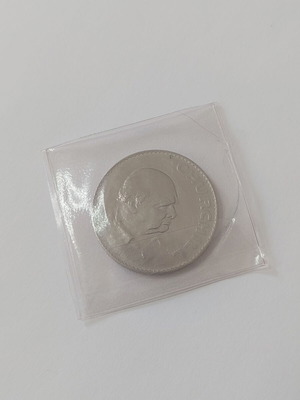 1 Crown Coin Elizabeth II Churchill like new