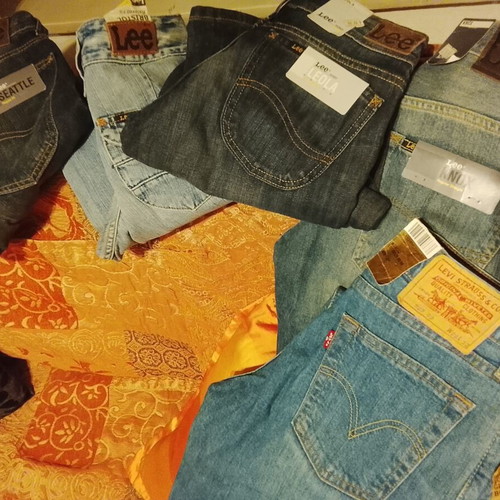 Lee and Levi's jeans, size S / 36 / 8, new
