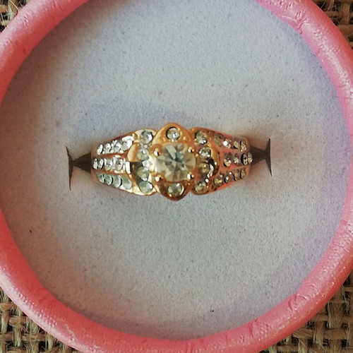 Gold-plated steel ring with clear zirconia new