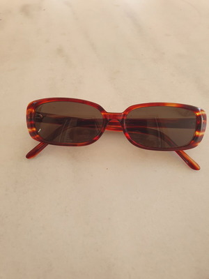 Ferre sunglasses like new, brown