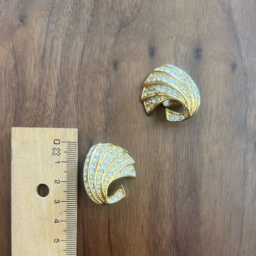 Vintage clip-on earrings gold with zirconia like new