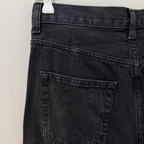 Pull & Bear Jean 3/4 like new, size L