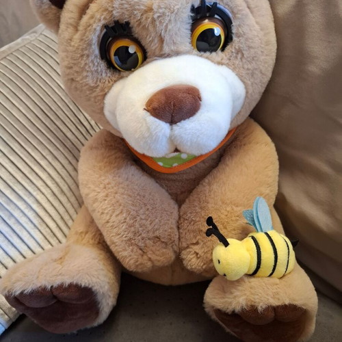 Hugo the Bear plush used (BD2012) with batteries