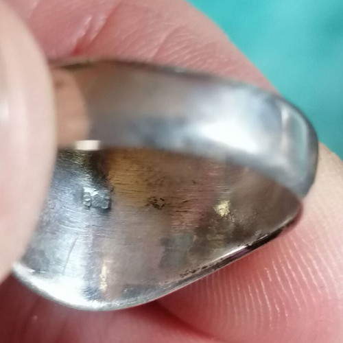 Silver 925 chevalier ring new with Cannabis leaf no 52 (US 6.5)