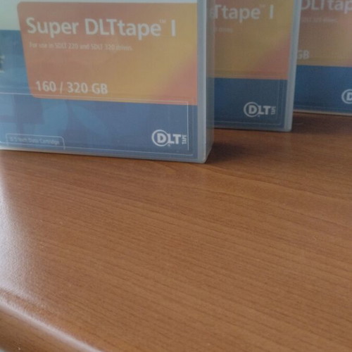 Quantum Super DLT tape I new, pack of 3 storage cartridges 160-320 GB