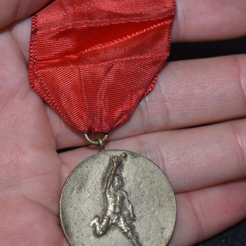 Sports medal used, rare very old