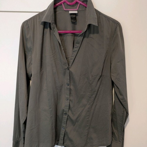 Gray shirt H&M used, size M, lightweight fabric