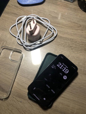 IPhone 13 mini 128GB σαν καινούργιο, μαύρο, dual SIM