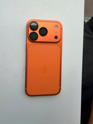 iPhone 17 Pro new with case gift