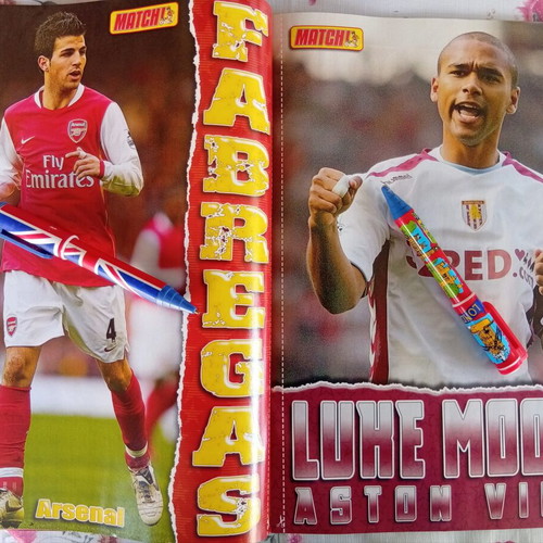 Match Football Magazine issue 10-16/7/2006 like new with Chelsea poster
