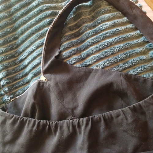 Gramma black medium dress used