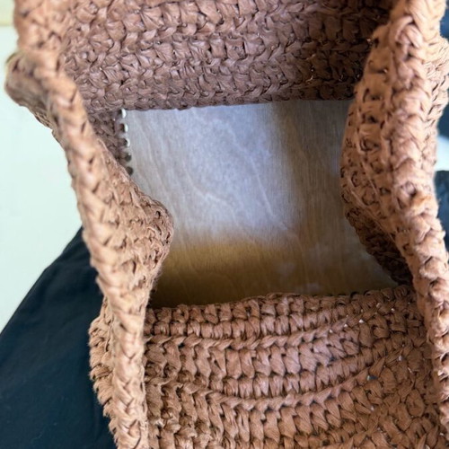 0711 brown raffia bag like new