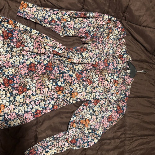 Floral long dress like new with puff sleeves multicolored