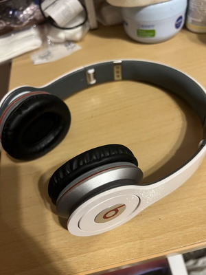 Beats by Dr Dre Solo ακουστικά μεταχειρισμένα, ένα ακουστικό δεν λειτουργεί, ενσύρματα