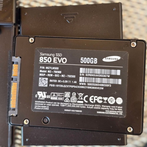 Samsung 850 EVO 500GB external SSD like new with Ugreen USB 3.0 case