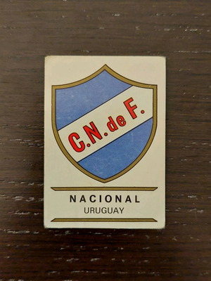 Nacional Uruguay Panini rare 1975 sticker like new