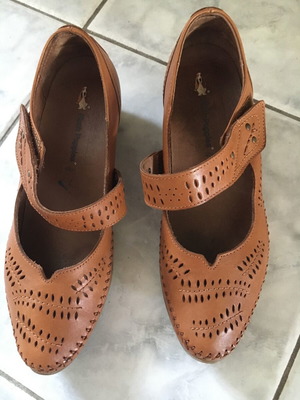 Hush Puppies leather shoes anatomical, new, size 40, brown
