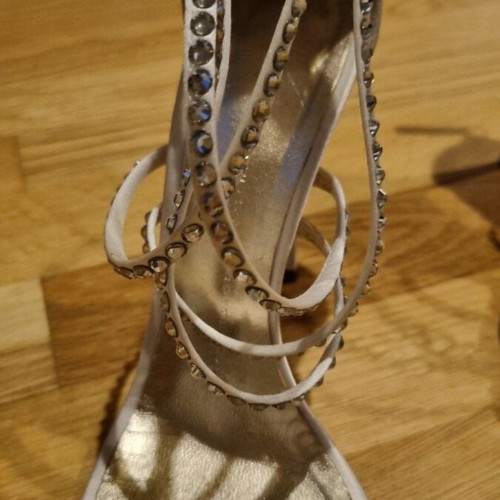 Giuseppe Zanotti bridal sandals like new with crisscross Swarovski crystals