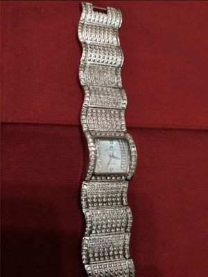 Symbol watch like new, battery replacement needed