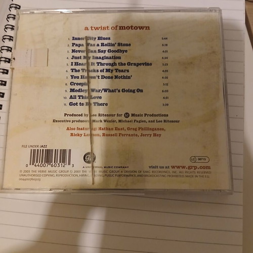 A Twist of Motown CD used, R&B / Soul