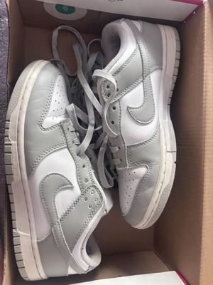 Nike Dunk Low women size 38 light grey like new