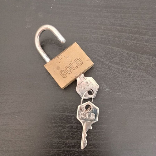 Padlocks set of 4 with keys and without keys