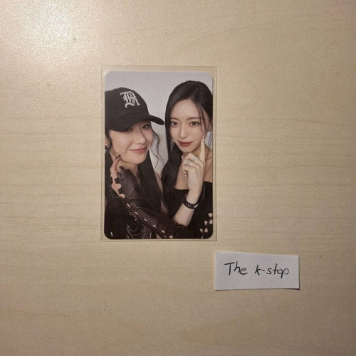 Kpop Itzy Yuna Chaeryeong photocard new